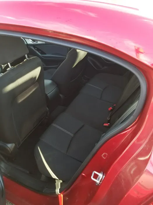 Avis Car Rental Picture 9