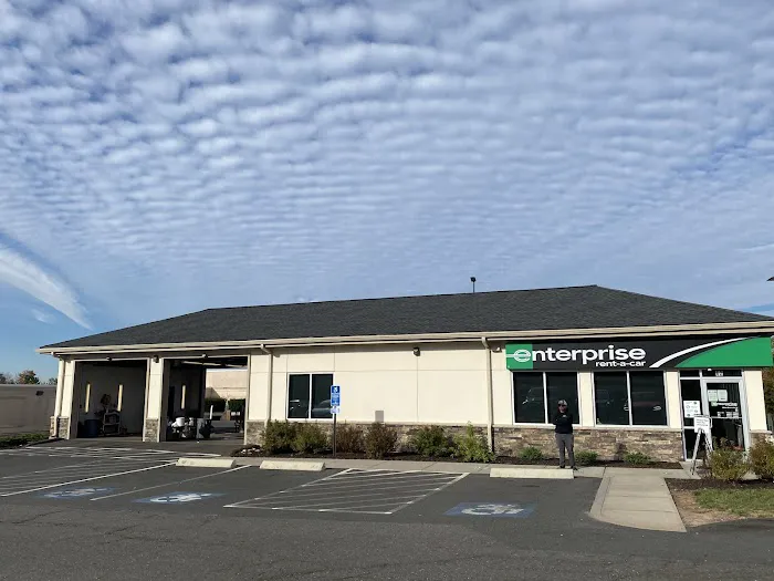 Enterprise Rent-A-Car Picture 1