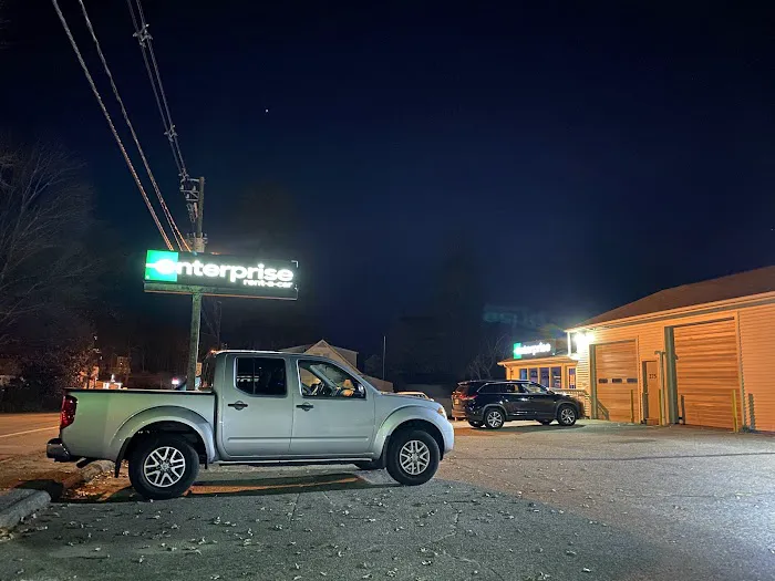 Enterprise Rent-A-Car Picture 2