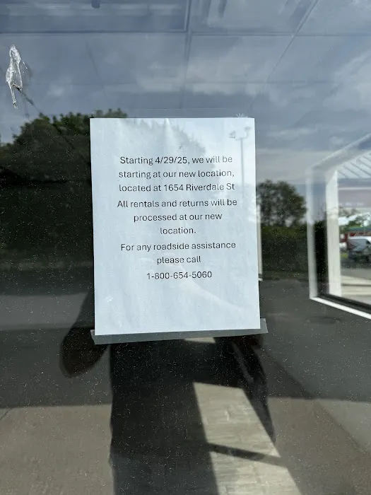 Hertz Car Rental - West Springfield - Riverdale Street Picture 2