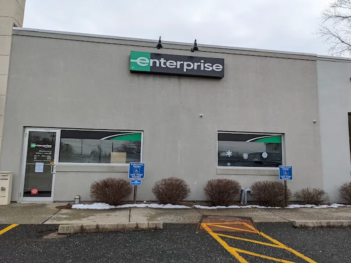 Enterprise Rent-A-Car Picture 2