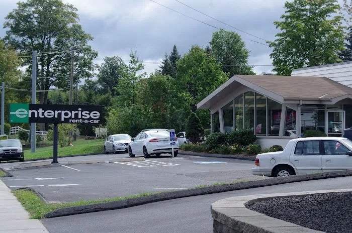 Enterprise Rent-A-Car Picture 9