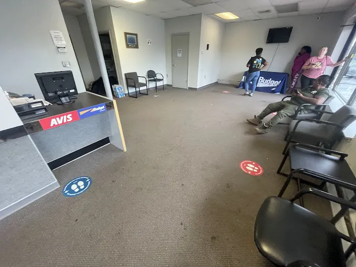 Avis Car Rental Picture 1