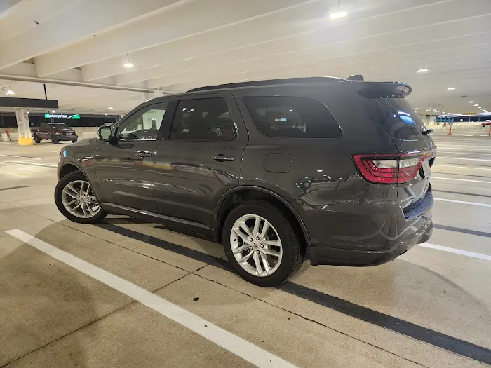 Enterprise Rent-A-Car Picture 1