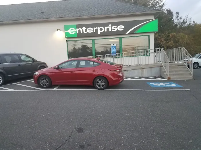 Enterprise Rent-A-Car Picture 8