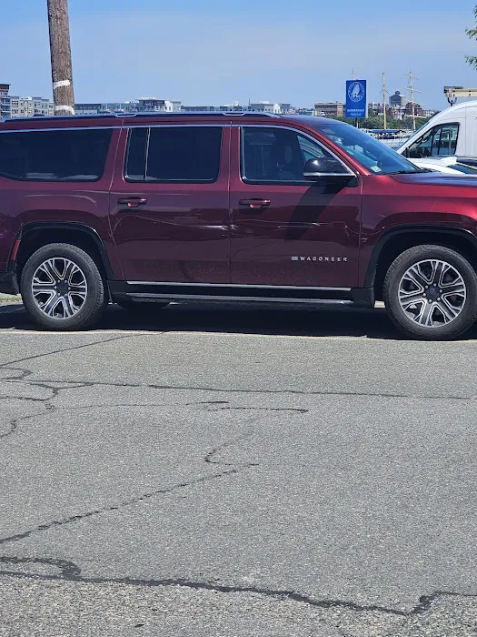 Enterprise Rent-A-Car Picture 10