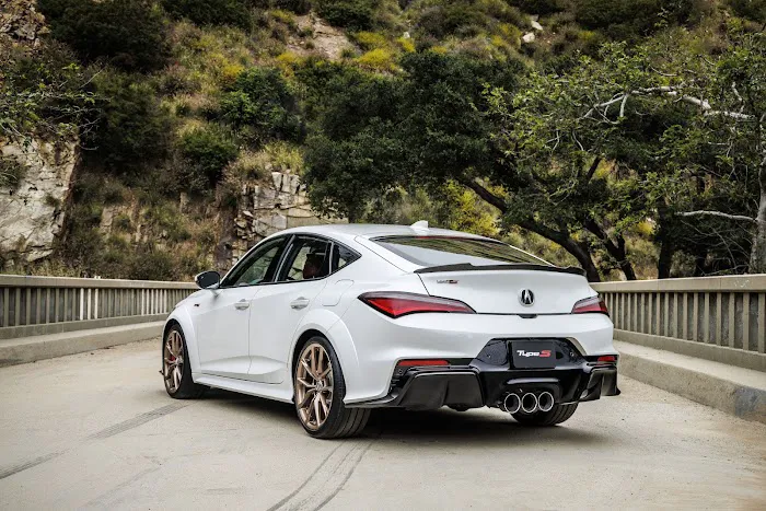 28 Auto Exotics LLC Picture 2