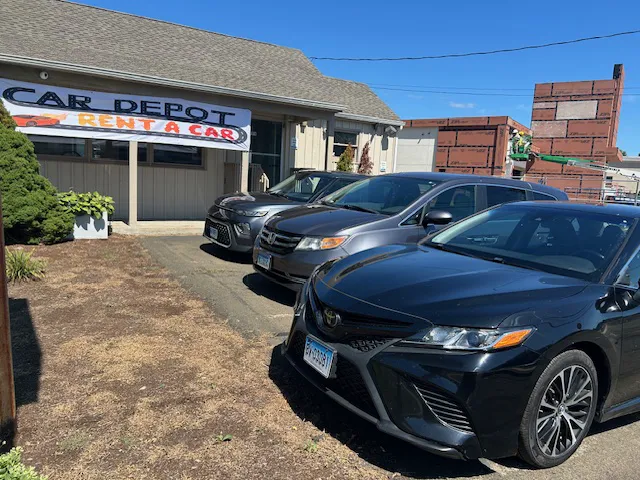 Car Depot Rental Picture 2