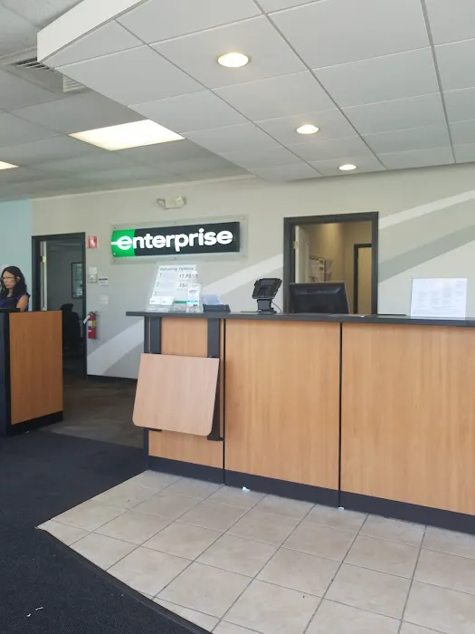 Enterprise Rent-A-Car Picture 2