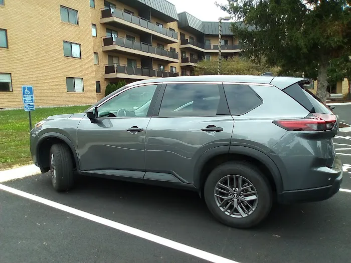 Enterprise Rent-A-Car Picture 6