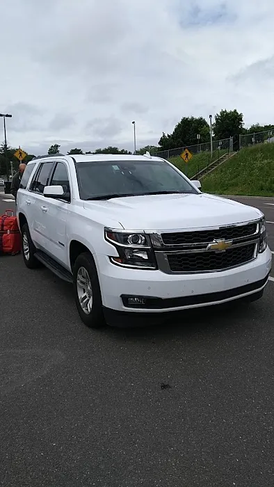 Avis Car Rental Picture 9