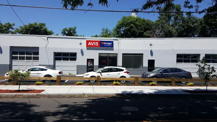Avis Car Rental Picture 9