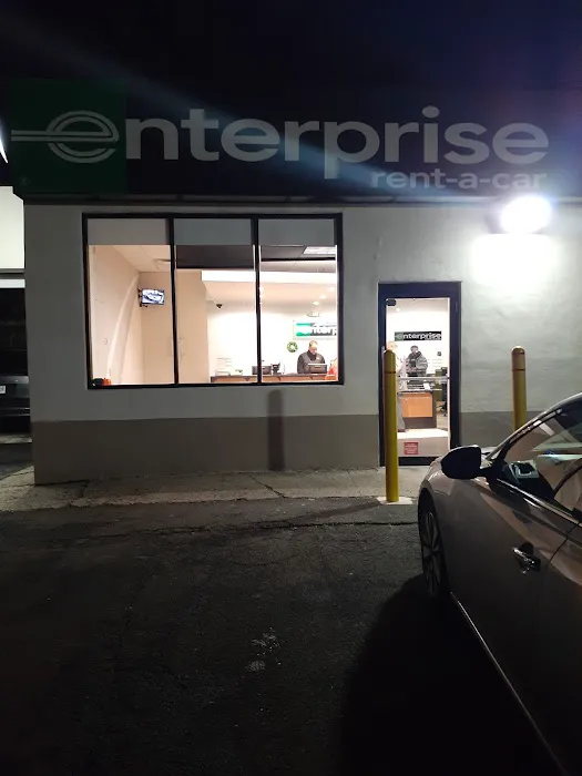 Enterprise Rent-A-Car Picture 7