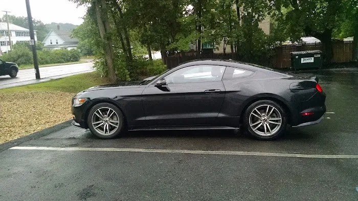 Enterprise Rent-A-Car Picture 7