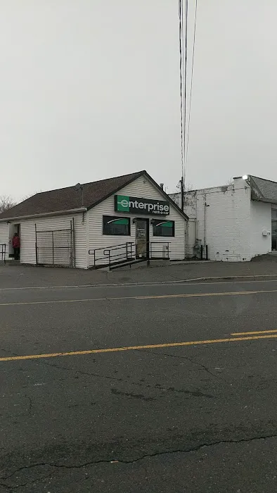 Enterprise Rent-A-Car Picture 9