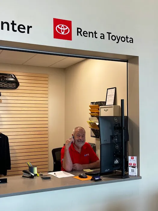McGee Toyota of Claremont - Rent a Toyota Picture 4