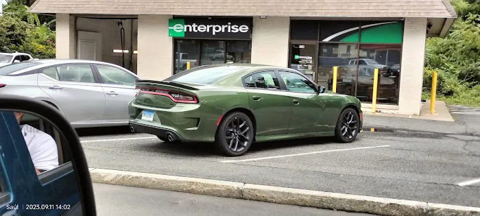 Enterprise Rent-A-Car Picture 5