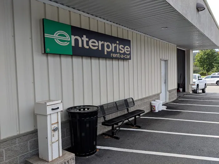 Enterprise Rent-A-Car Picture 6