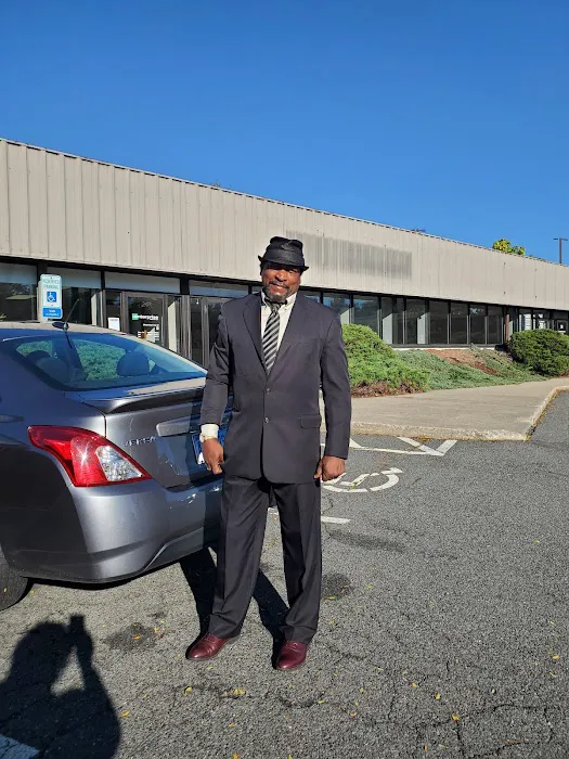 Enterprise Rent-A-Car Picture 3