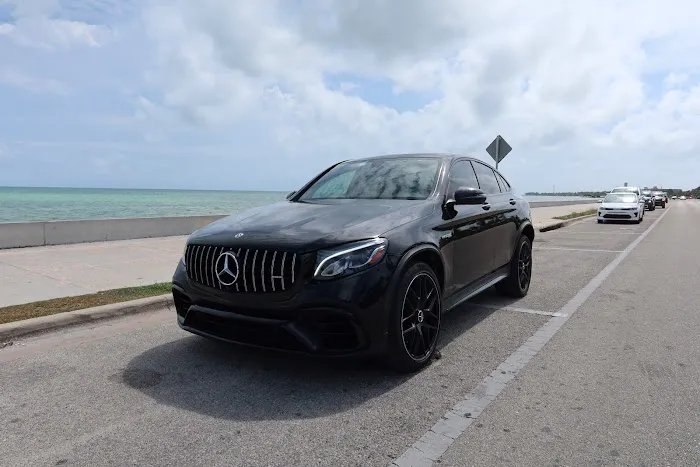G.M. Luxe - Car Rental - Brickell Location Picture 1