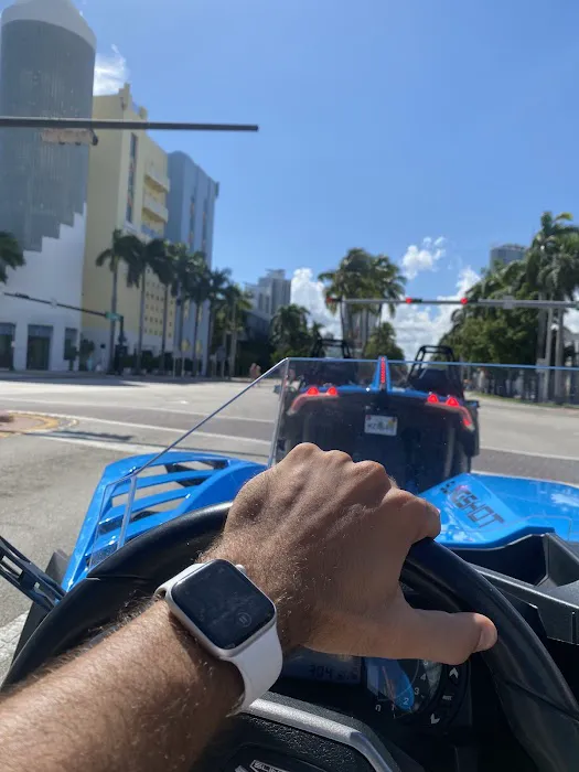 Slingshot Rental Miami Picture 4