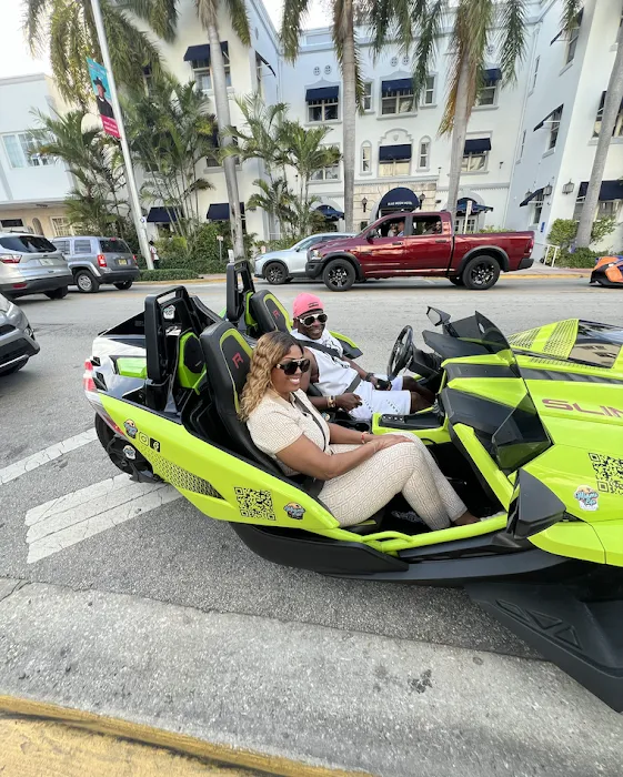 Slingshot Rental Miami Picture 9