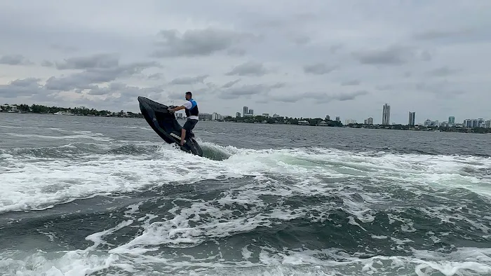 South Beach Slingshot Rentals LLC Picture 8