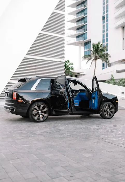 Me SUV Rental Miami Picture 6