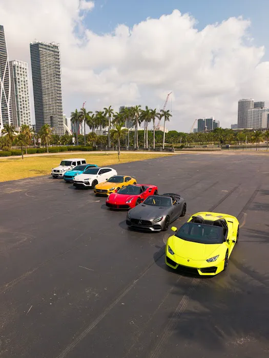 True X Miami | Exotic Car Rental Picture 3