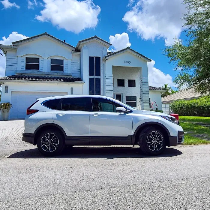 Boutique Rent a Car Picture 10