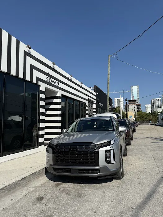 Marin Car Rental Picture 6