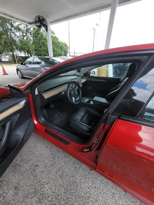 Hertz- Lyft Express Drive Picture 10