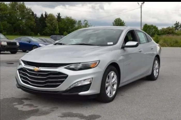 Clubs Car Rental Picture 8