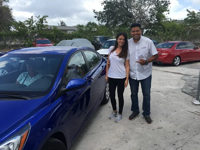 Super Nice Rent a Car Picture 10