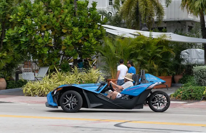 Street Dream Slingshot Rentals Picture 7