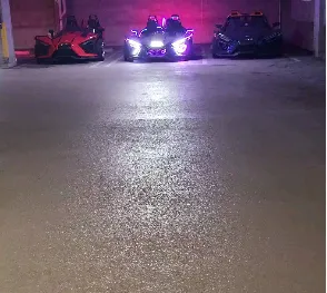 Street Dream Slingshot Rentals Picture 9