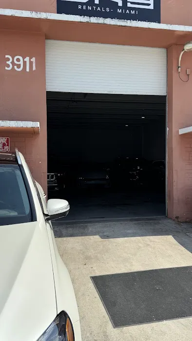 TODAH RENT A CAR Picture 5