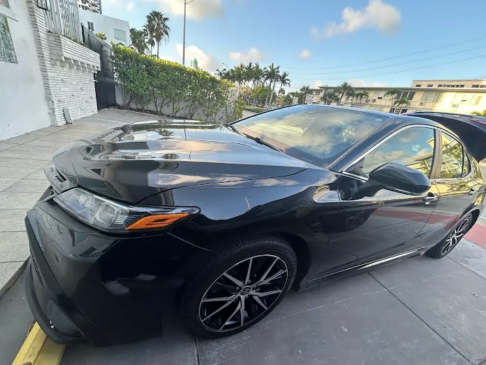 Rent Smart Car Rental | Alquiler de autos Miami Picture 3