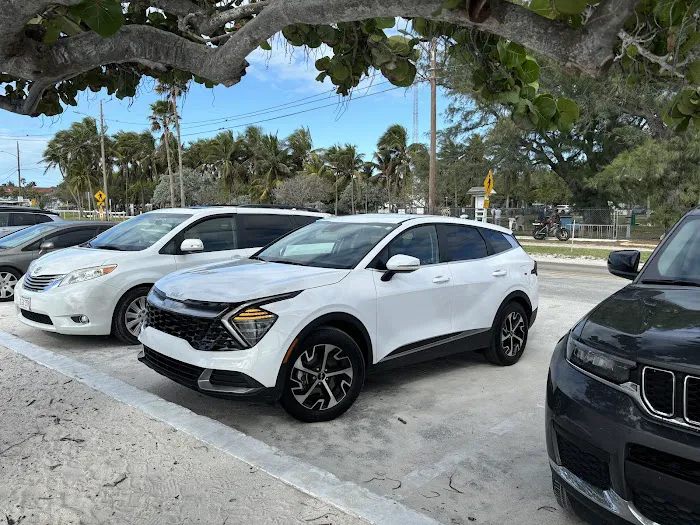 Rent Smart Car Rental | Alquiler de autos Miami Picture 8