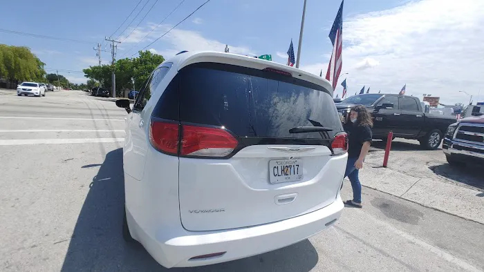 Enterprise Rent-A-Car Picture 6