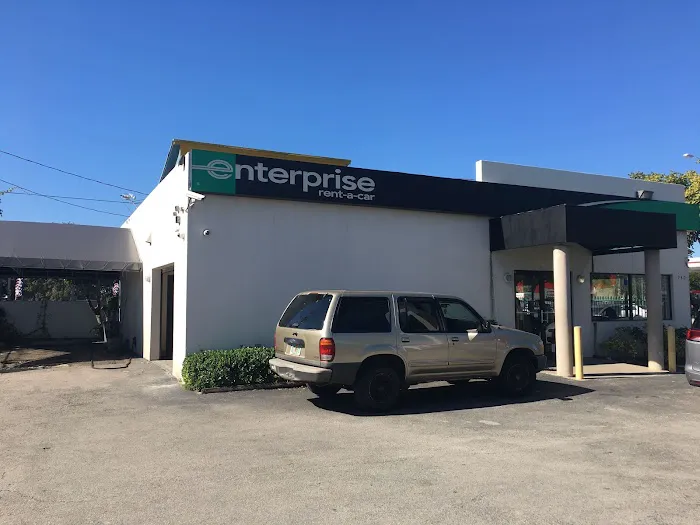 Enterprise Rent-A-Car Picture 3