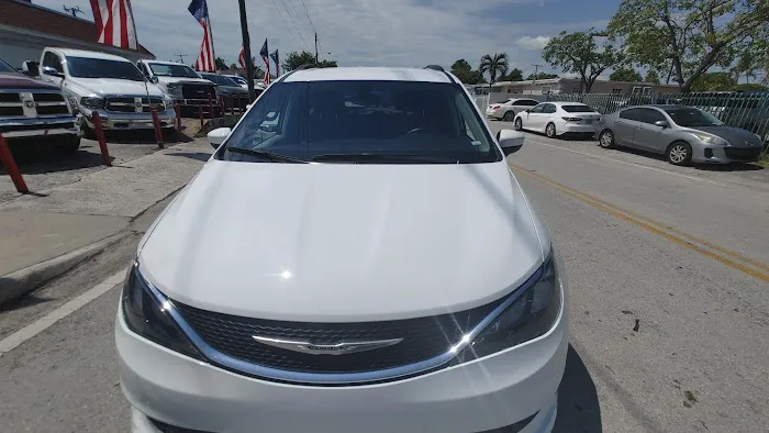 Enterprise Rent-A-Car Picture 7