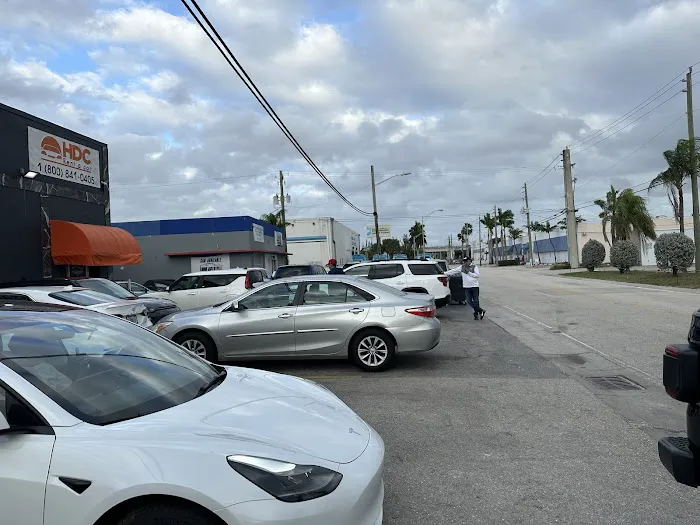 HDC Rent a Car Picture 5