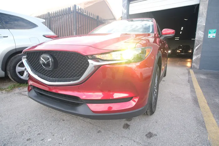 Fly N Drive Rent A Car Picture 3