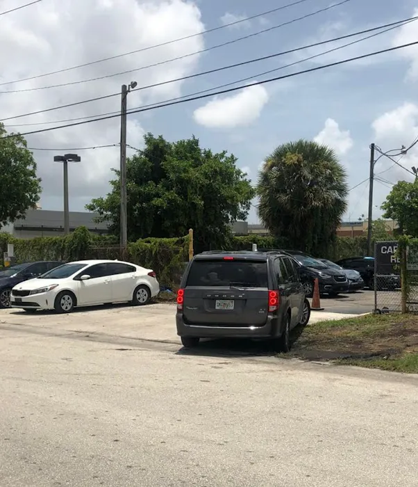 MLC Rent Cars Picture 10