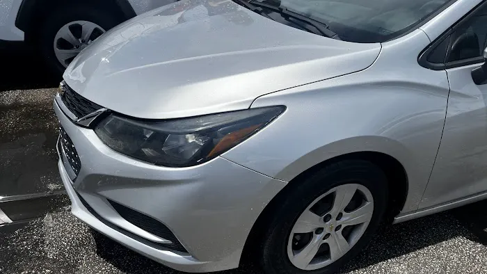 MLC Rent Cars Picture 7