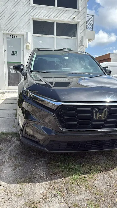 OP Car Rental Picture 9