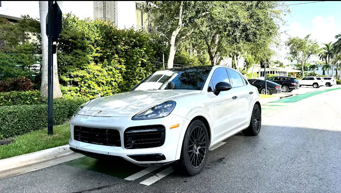 Auto Rental 504 Miami Picture 5