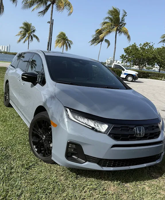 Florida Aventura Rent a Car Picture 4