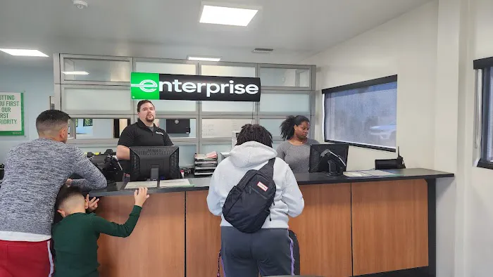 Enterprise Rent-A-Car Picture 1
